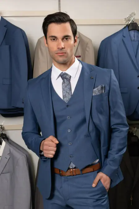 Κοστούμι Μπλε στενής γραμμής με γιλέκο #122