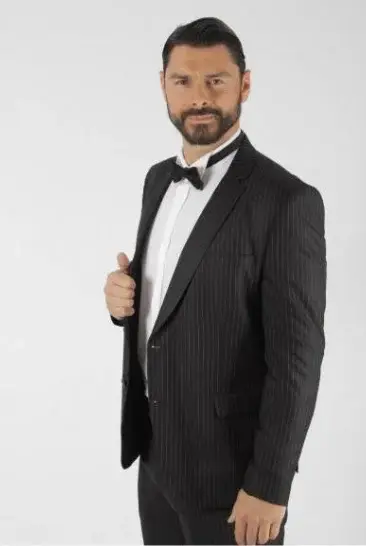 Ανδρικό Κοστούμι Μαύρο Ριγέ Slim Fit Senso Diverso