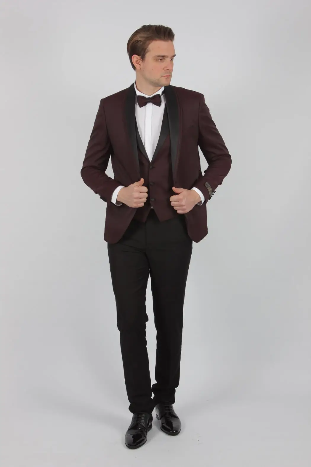 Γαμπριάτικο Slim Fit Κουστούμι Senso Diverso 524-06