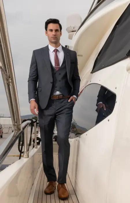 Ανδρικό Slim Fit  Κοστούμι Ανθρακί Με Γιλέκο S24-35