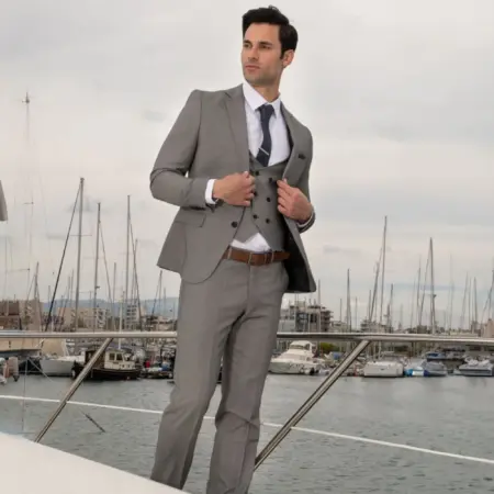 Ανδρικό Κοστούμι Γκρι Με Γιλέκο Στενή Εφαρμογή Senso Diverso  S24-29