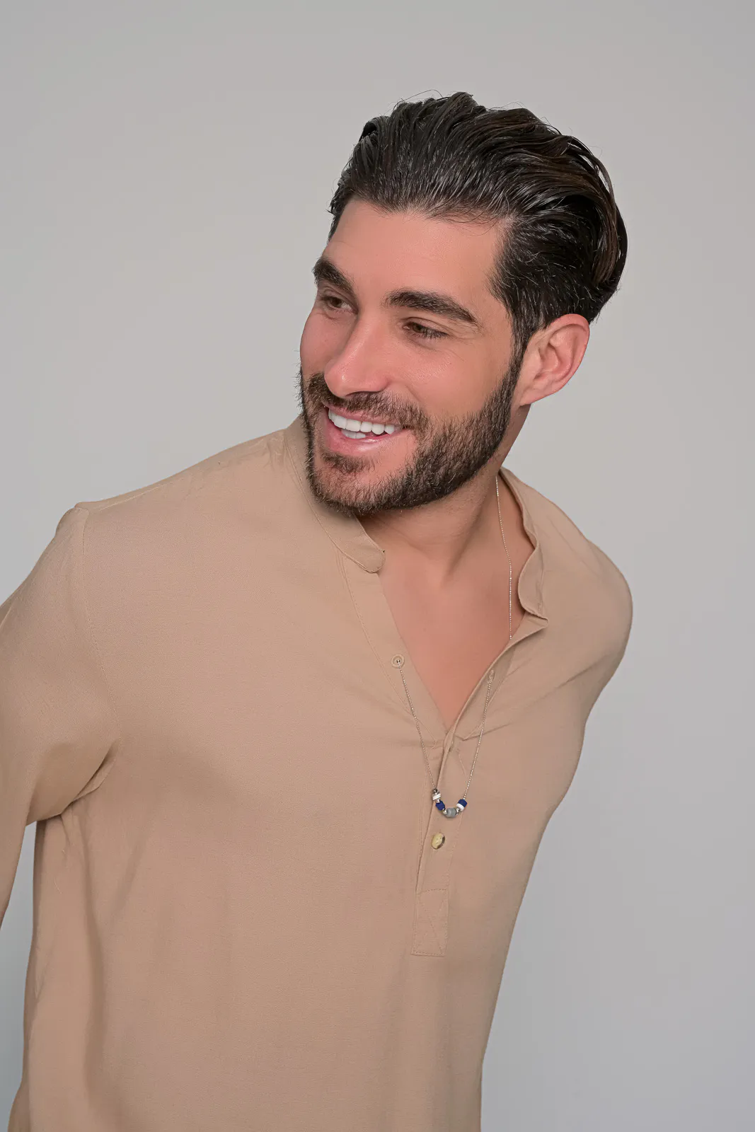 Πουκαμισα Resort Ben Tailor