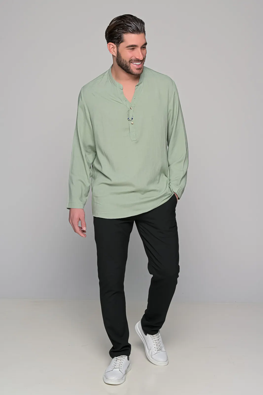 Πουκαμισα Resort Ben Tailor