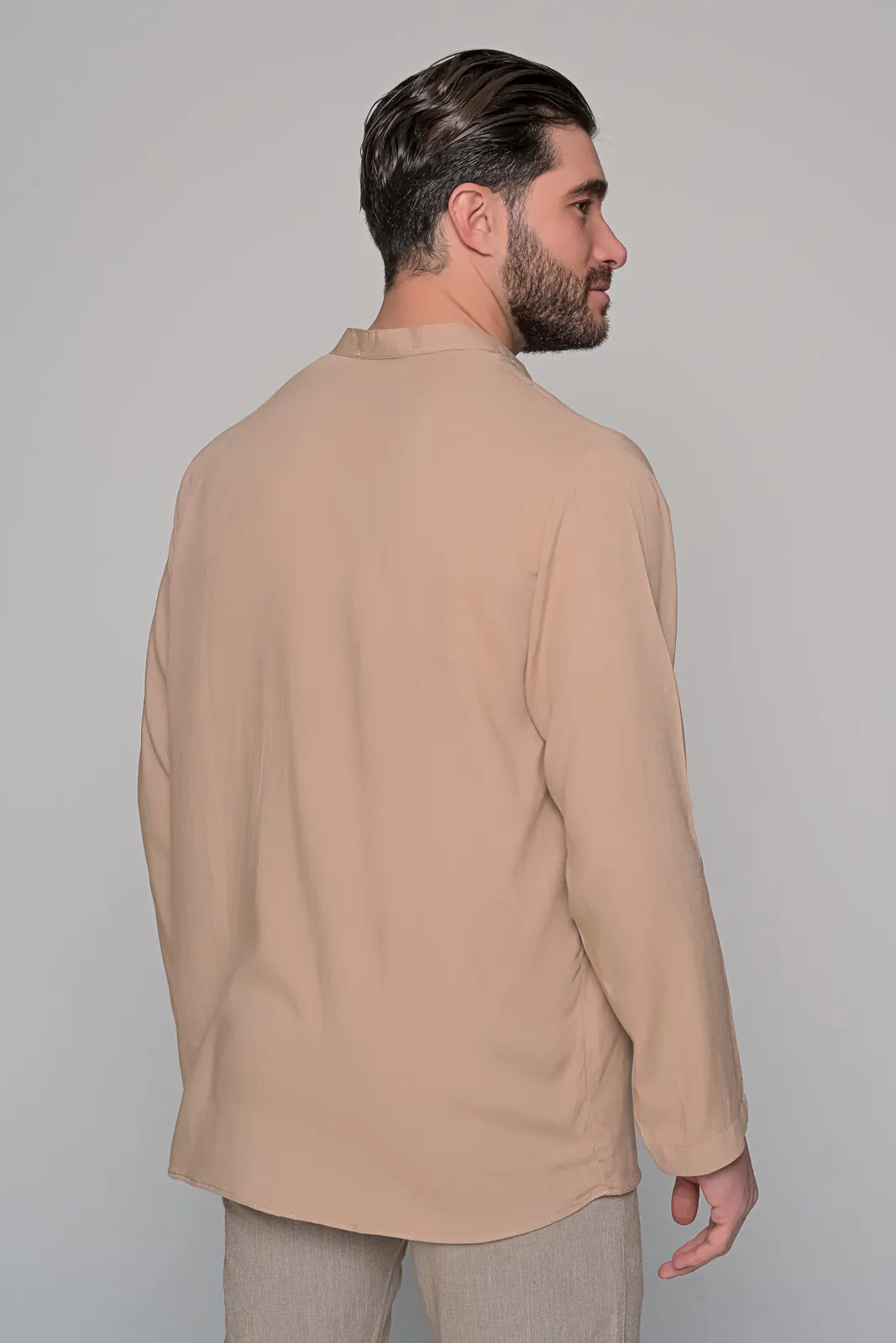 Πουκαμισα Resort Ben Tailor